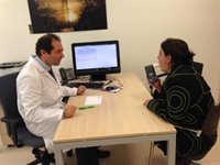 Expertos advierten que la lesión pulmonar asociada al cigarrillo electrónico o al vapeo se expande entre los jóvenes