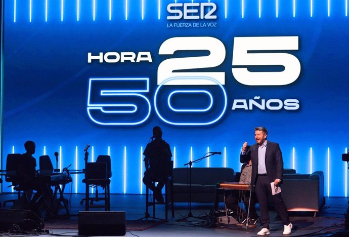 La Cadena SER conmemora el 50 aniversario del programa 'Hora 25