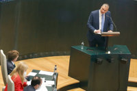 Almeida insta a Ortega Smith a que le lleve ya a la Justicia si cree que prevaricó con la constitución del Grupo Mixto