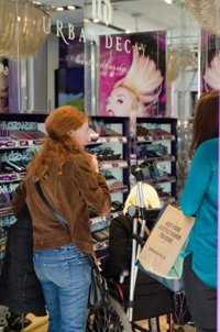 El sector de la distribución y el retail busca 1.000 trabajadores en toda España, según Adecco