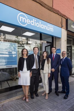 Equipo de Family Bankers de Banco Mediolanum en Terrassa