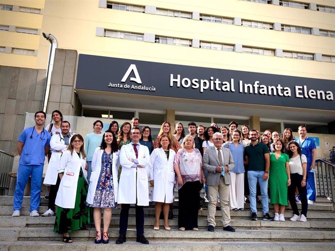 El Hospital Infanta Elena de Huelva recibe a 14 nuevos residentes que inician su formación como especialistas.