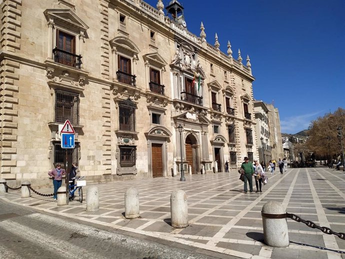 Archivo - Sede del TSJA en Granada.