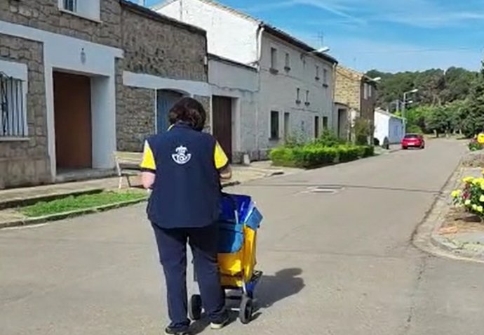 Cartera en un pueblo