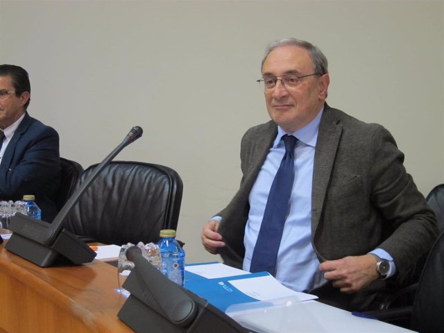 Archivo - El director xeral de la CRTVG, Alfonso Sánchez Izquierdo, en el Parlamento de Galicia. (Imagen de archivo)