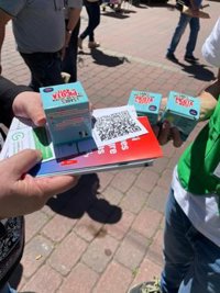 La DOP Cereza del Jerte colabora con la AECC en la acción 'Cambiamos Cerezas del Jerte por cigarrillos'