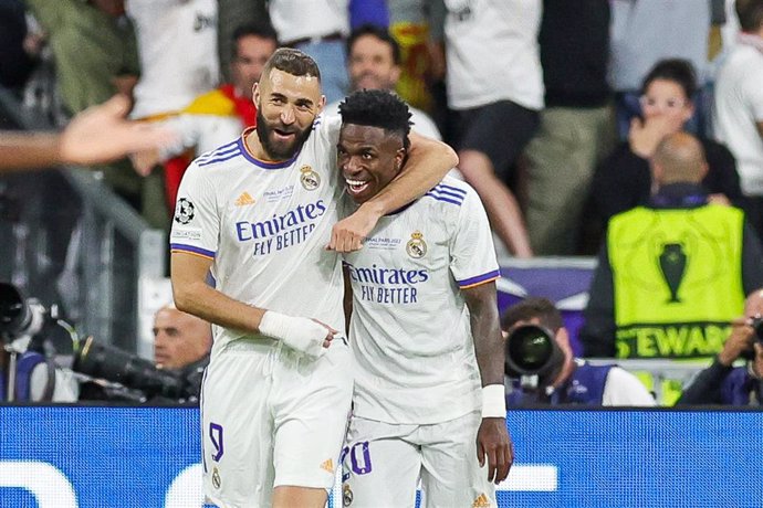 Vinícius y Karim Benzema