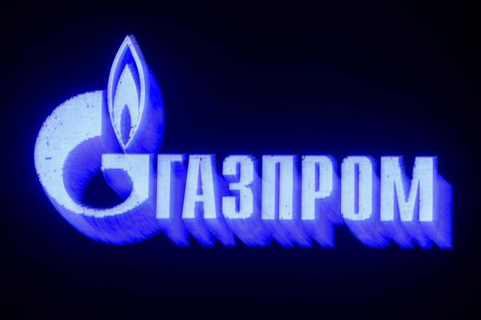 Archivo - Logo de la empresa Gazprom.