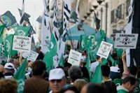 CSIF volverá a movilizarse en junio por la "negativa" de Hacienda a negociar la subida salarial