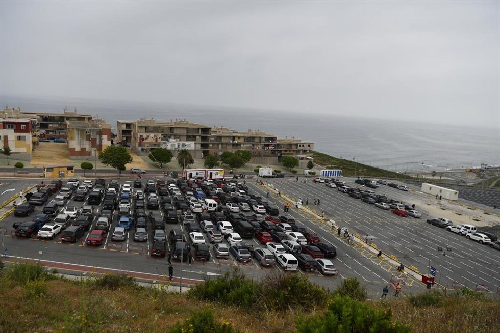 Imagen de archivo de coches en La frontera del Tarajal a 21 de mayo de 2022, en Ceuta (España).