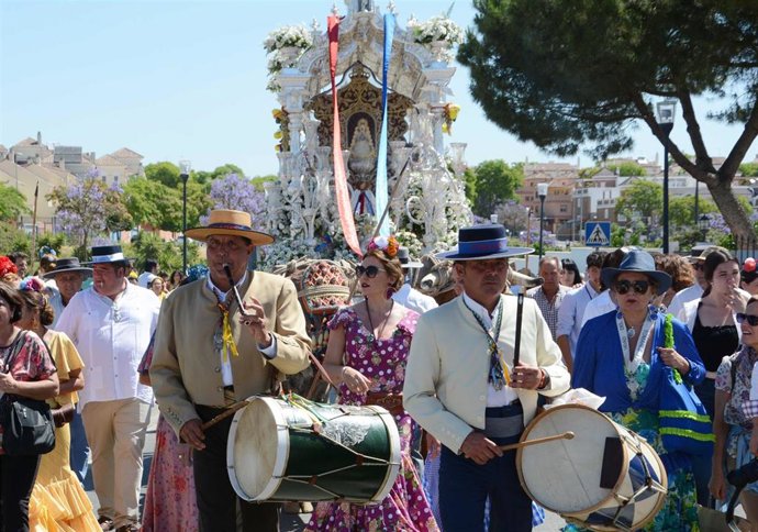 Comitiva rociera de Tomares