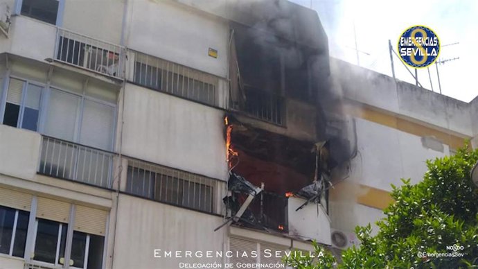 El piso incendiado en la barriada de Villegas