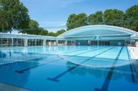 Administradores de fincas confirman que no habrá limitaciones de uso en piscinas comunitarias por Covid en Andalucía