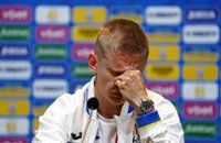 Zinchenko rompe a llorar ante los medios: "Todos los ucranianos queremos parar esta guerra"