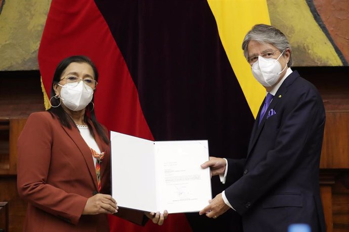 Archivo - El presidente, Guillermo Lasso, con la presidenta de la Asamblea Nacional de Ecuador, Guadalupe Llori.