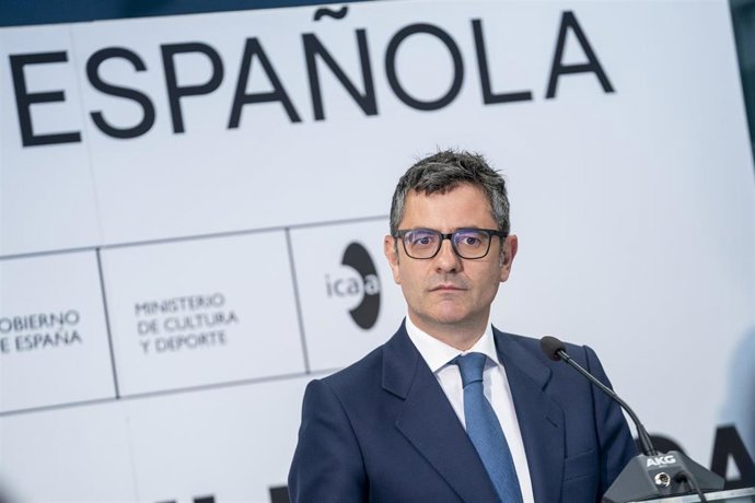 El ministro de la Presidencia, Relaciones con las Cortes y Memoria Democrática, Félix Bolaños, en el Centro de Conservación y Restauración de la Filmoteca Española, a 25 de mayo de 2022, en Pozuelo de Alarcón, Madrid (España). 