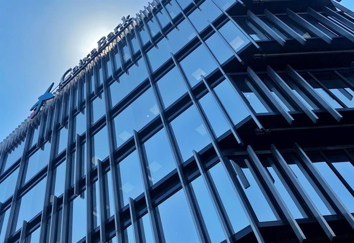 Archivo - Seu CaixaBank a Madrid (Espanya)