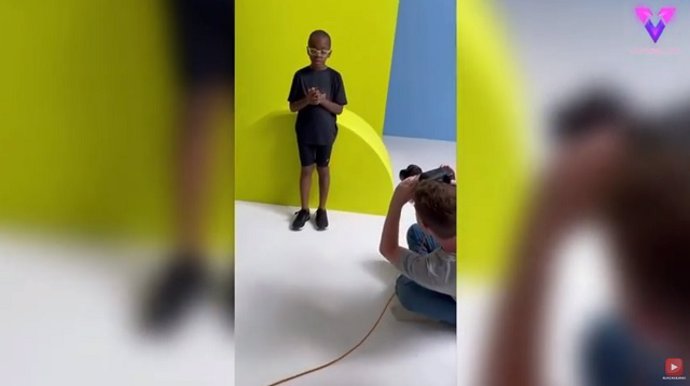 Un niño de 7 años se convierte en el primer modelo autista de Primark