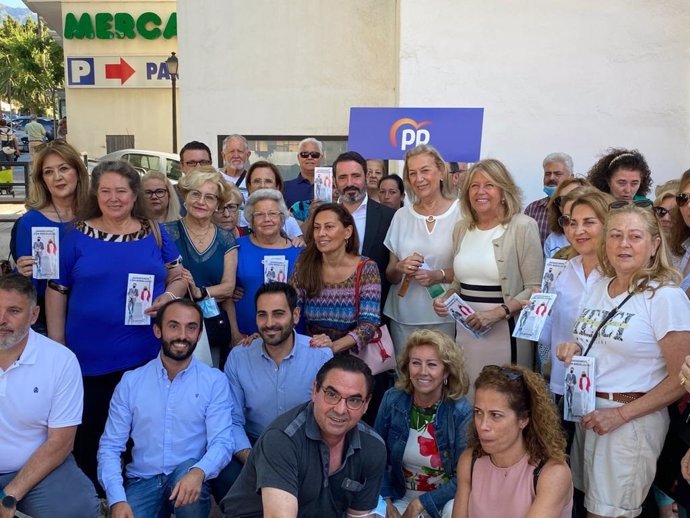 El candidato por el PP de Málaga al Parlamento andaluz José Ramón Carmona en un acto en Marbella