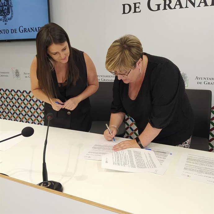 El Ayuntamiento de Granada suscribe un convenio de colaboración con la organización Arca Empleo.
