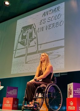 La deportista paralímpica Carmen Giménez muestra su ejemplo de superación en el Congreso de Comunicación en Violencia de Género