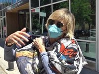 Marta nos da la última hora de Chelo García Cortés tras operarse del brazo