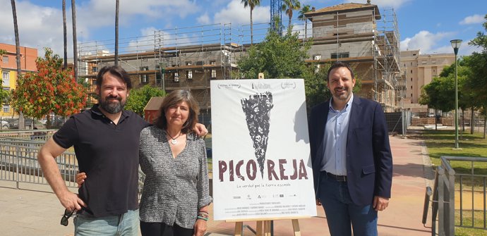 El Ayuntamiento presenta la película sobre Pico Reja.