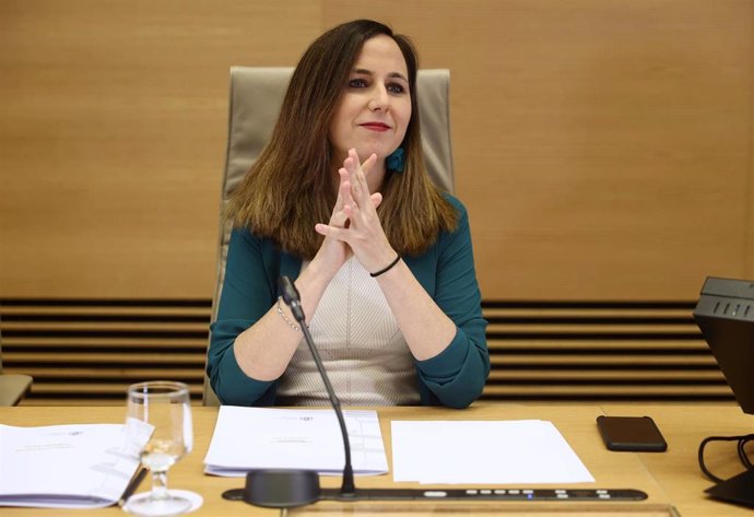 La ministra de Derechos Sociales y Agenda 2030, Ione Belarra, comparece en la Comisión de Derechos Sociales y Políticas Integrales de la Discapacidad, en el Congreso de los Diputados, a 1 de junio de 2022, en Madrid (España). 