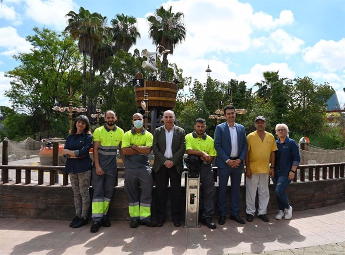 El parque Isla Mágica de Sevilla cumple 25 años creando 20 empleos para personas con discapacidad de la mano de UNEI