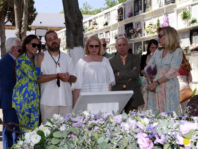 Gloria Camila, David Flores, Gloria Mohedano, José Antonio Rodríguez y Rosa Benito en el homenaje a Rocío Jurado el pasado sábado