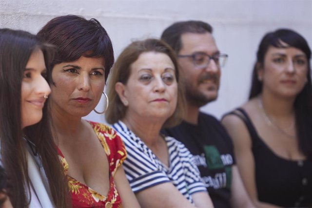 La candidata por Cádiz de Adelante Andalucía, Teresa Rodriguez, durante la presentación de los candidatos de Adelante Andalucía en la Alameda de Hércules, a 17 de mayo de 2022 en Sevilla (Andalucía, España) (Foto de archivo).