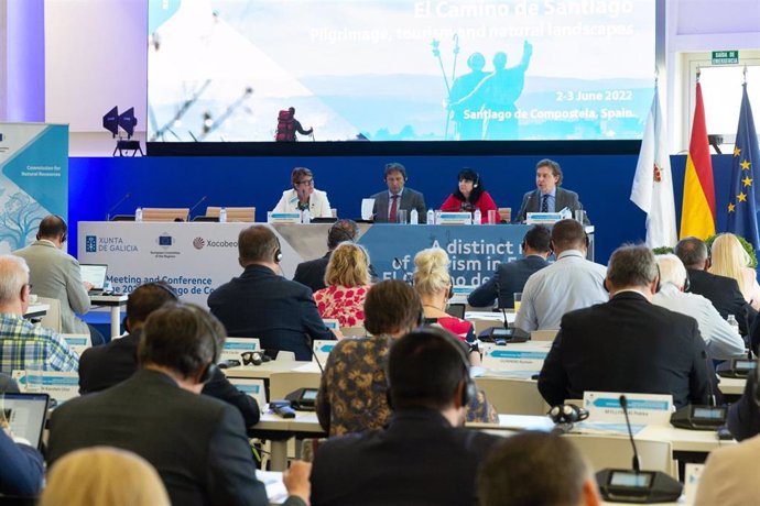 El director xeral de Relacións Exteriores e coa UE, Jesús Gamallo, en la inauguración de la reunión de la Comisión de Recursos Naturais (NAT) del Comité Europeo de las Regiones, que se celebra en Santiago