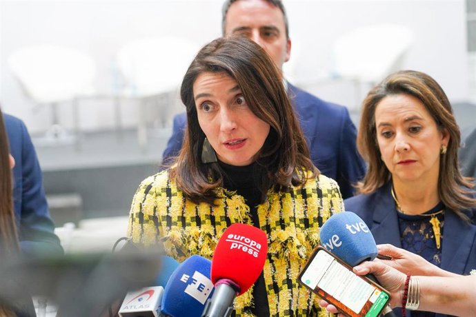 Archivo - La ministra de Justicia, Pilar Llop  atiende a los medios