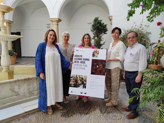 Presentación de la exposición 'Adolfo Lozano Sidro. 1872-1935. Cronista total de su época'.