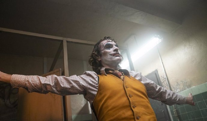 Warner quiere que el director de Joker, Todd Phillips, sea el Kevin Feige de las películas DC