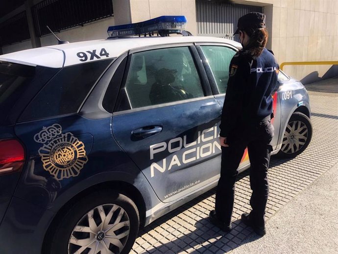 Archivo - Patrulla de la Policía Nacional