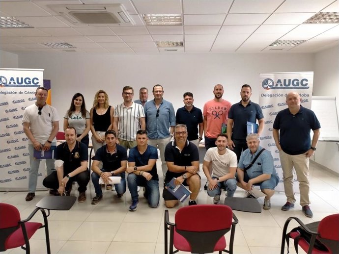 Jornada formativa para guardias civiles sobre violencia de género.