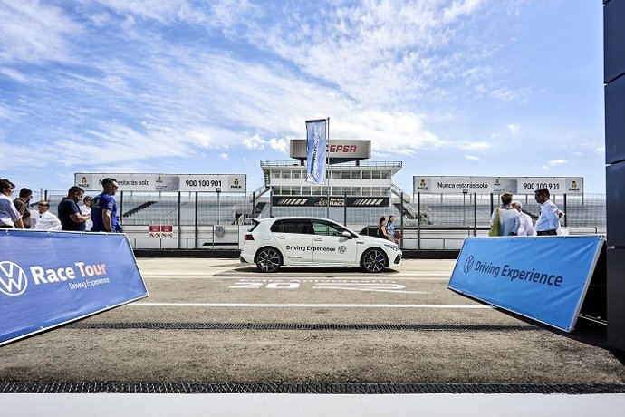Archivo - Volkswagen Driving Experience