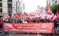 Los trabajadores del metal se manifiestan en Santander en el primer día de huelga