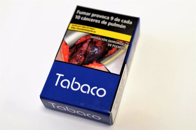 Archivo - Nueva cajetilla de tabaco, paquete de tabaco, paquetes de tabaco, cigarro, cigarros