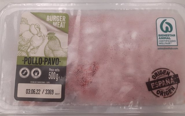 La AESAN alerta de la presencia de 'salmonella' en la carne picada 'Burguer Meat de pollo-pavo' de Lidl