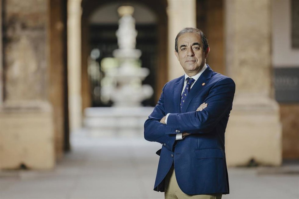 El rector de la Universidad de Sevilla, Miguel Ángel Castro.