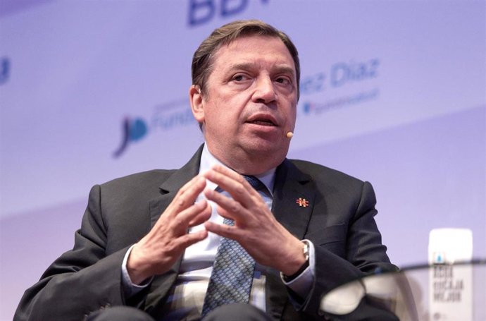 El ministro de Agricultura, Pesca y Alimentación, Luis Planas, 