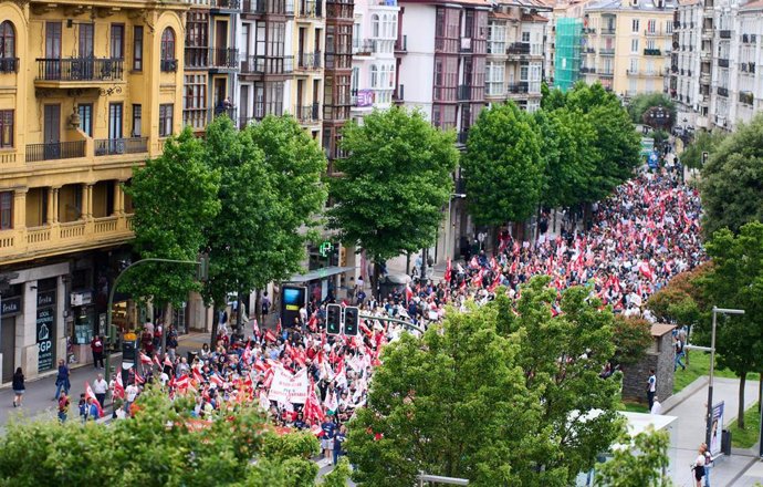 Manifestación en Santander del sector del metal en la npirmera jorana de huelga