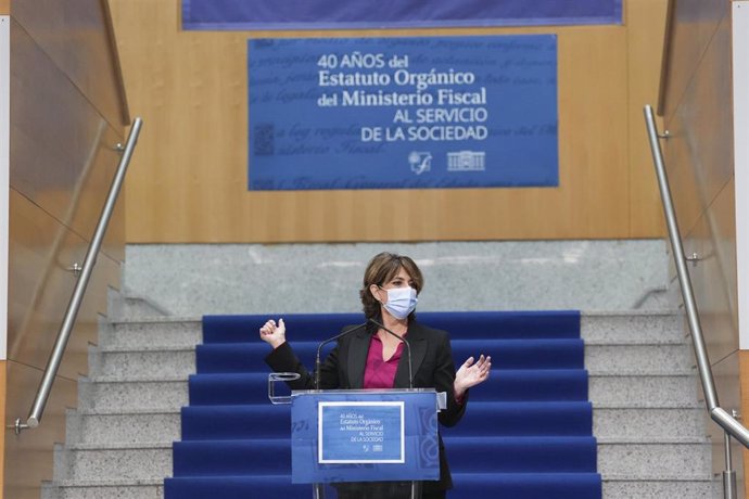 Archivo - La fiscal General del Estado, Dolores Delgado, interviene en el acto conmemorativo del 40 Aniversario de aprobación del Estatuto Orgánico del Ministerio Fiscal, en el Atrio del Palacio de Justicia, a 7 de marzo de 2022, en Bilbao, País Vasco 