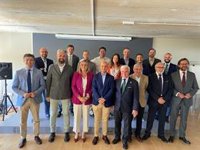 Carazo señala que el PP apuesta por "fortalecer el sector del conocimiento" de Granada y atraer más empresas