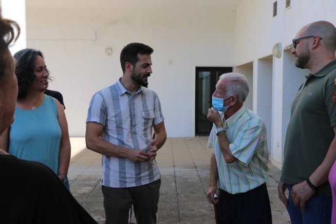 Gómez (centro) y Rodríguez (izda.), en Carcabuey.