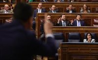 Abascal cree que el PSOE quiere ilegalizar a Vox porque "tienen miedo a perder el poder"