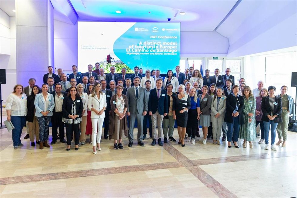 El vicepresidente segundo e conselleiro de Presidencia, Xustiza e Deportes, Diego Calvo, clausura la reunión de la Comisión de Recursos Naturales del Comité Europeo de las Regiones