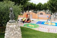 El Ayuntamiento de Palos de la Frontera (Huelva) realiza una "reforma total" de los parques infantiles